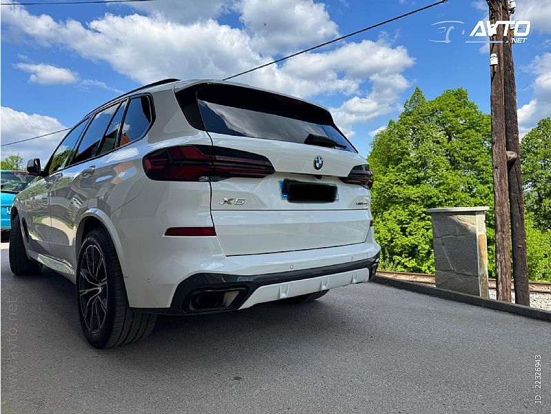 BMW Serija X5: X5 xDrive30d