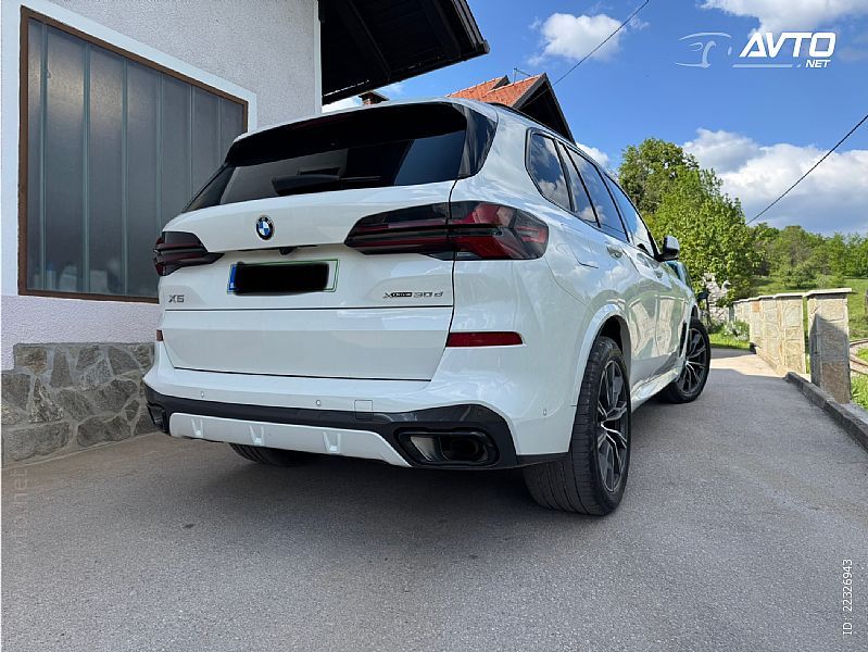 BMW Serija X5: X5 xDrive30d