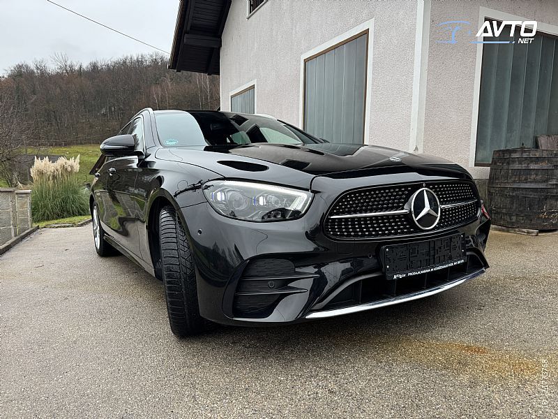
								Mercedez-Benz E-Razred E400d 4MATIC AMG full									