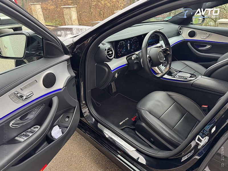 
								Mercedez-Benz E-Razred E400d 4MATIC AMG full									