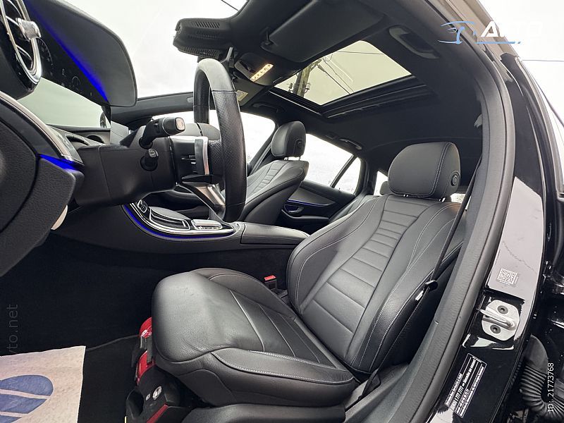 
								Mercedez-Benz E-Razred E400d 4MATIC AMG full									